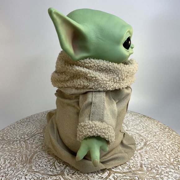 Star Wars THE CHILD Plush Mandalorian Force Awakens BABY YODA 11 inch - Picture 3 of 11